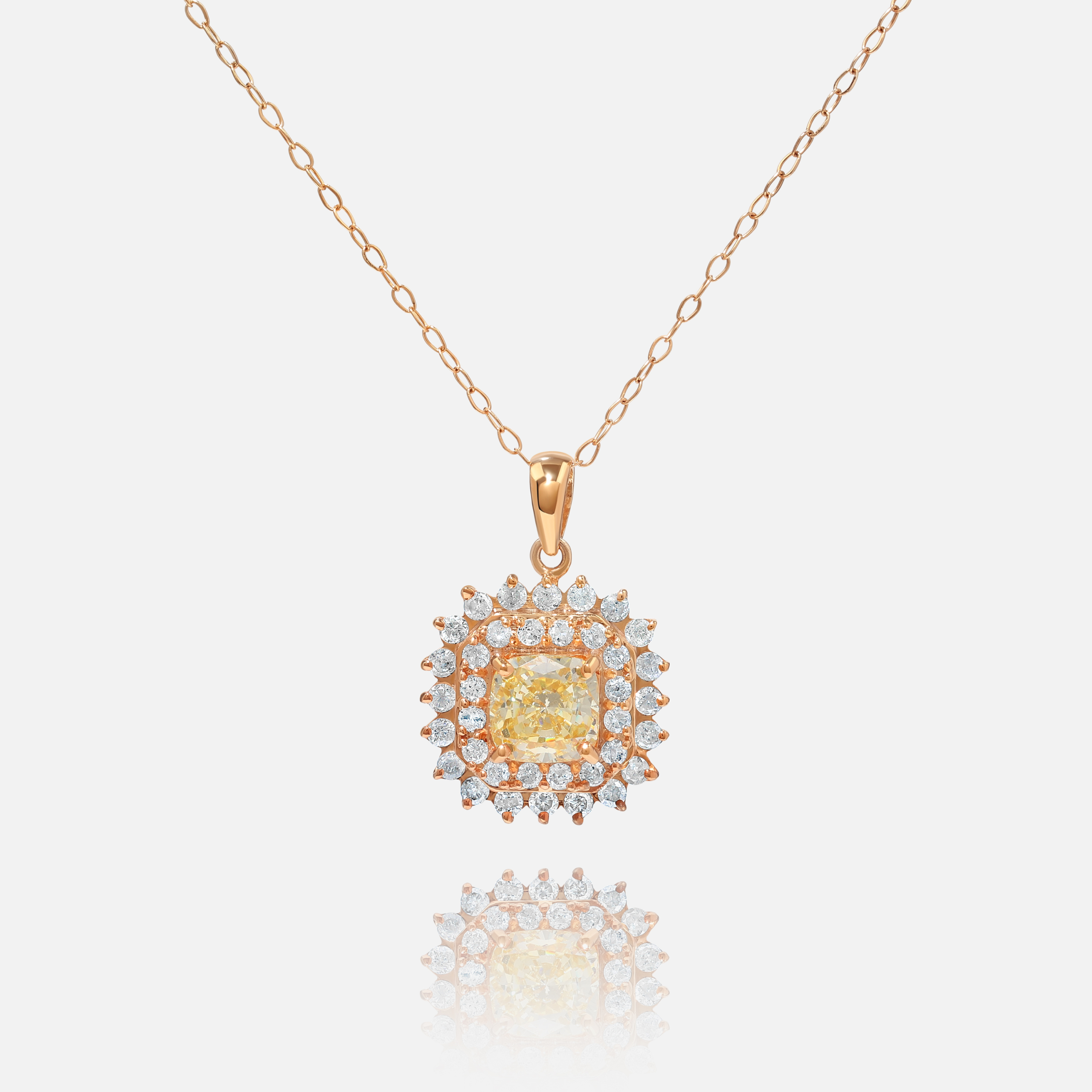 Tourmaline 1.80 ct & Diamonds total 0.90 ct